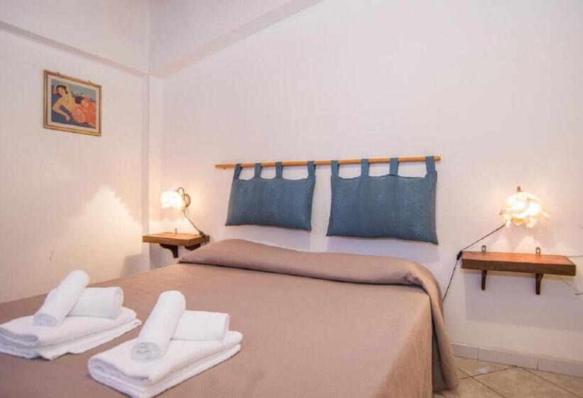 استودیوی استاندارد با چشم‌انداز دریا, Residence Solemare