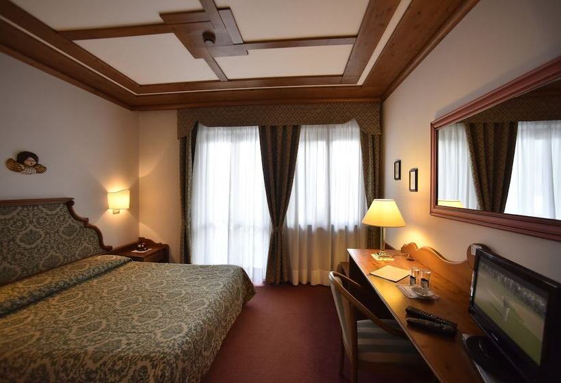 Номер Deluxe, Sporting