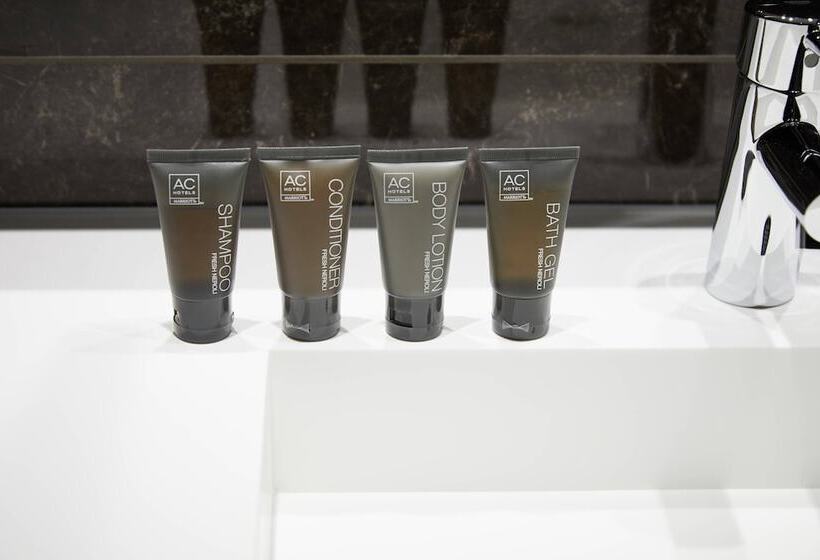 带2个双人床的标准工作室, Ac Hotel By Marriott Madison Downtown
