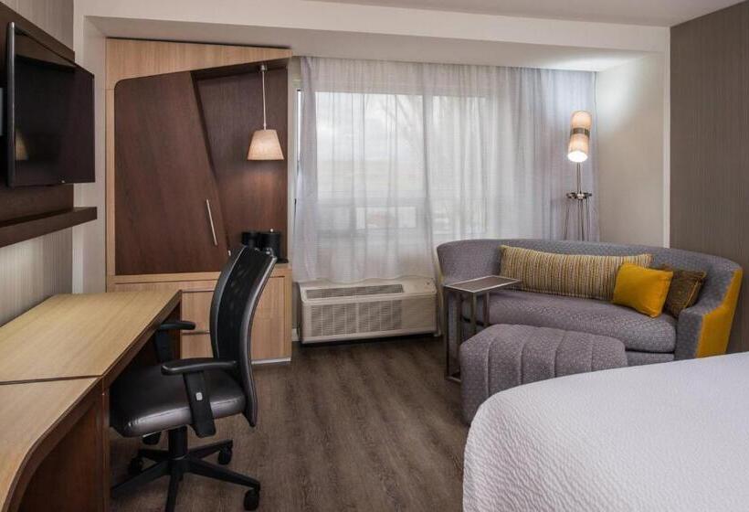 Номер Стандарт Кровать Кинг Адаптированный для Инвалидов, Courtyard By Marriott Temecula Murrieta