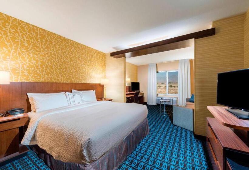 Люкс Кровать Кинг, Fairfield By Marriott Inn & Suites Palm Desert Coachella Valley