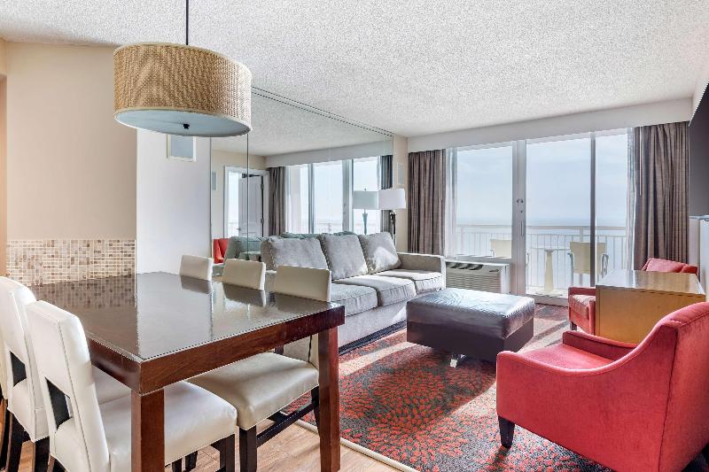 Семейный Номер, Mercure Tamworth