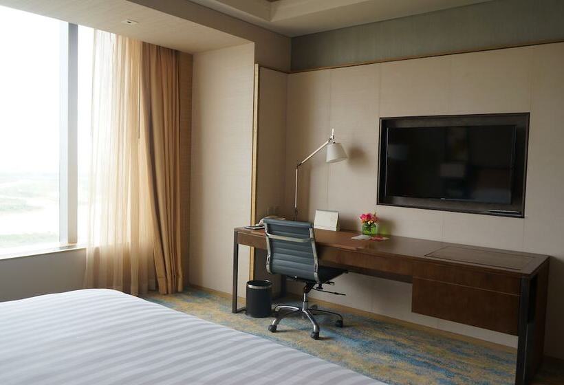 Номер Deluxe, Shangrila Songbei, Harbin