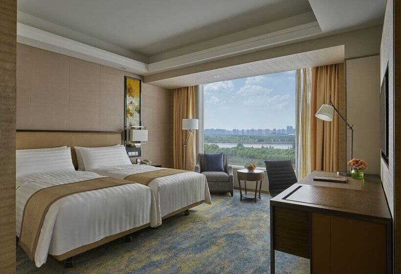 Номер Deluxe, Shangrila Songbei, Harbin