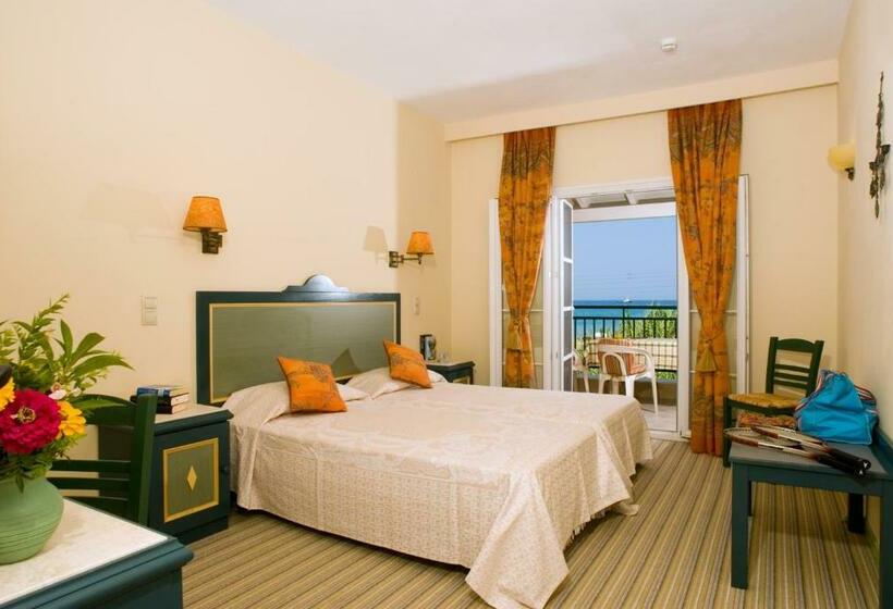 سوییت جونیور, St.george S Bay Country Club & Spa
