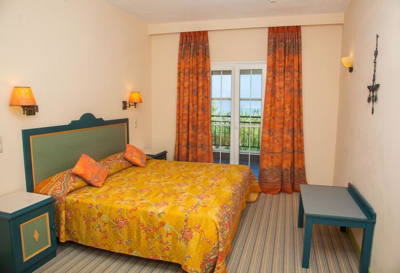 جناح جونيور, St.george S Bay Country Club & Spa