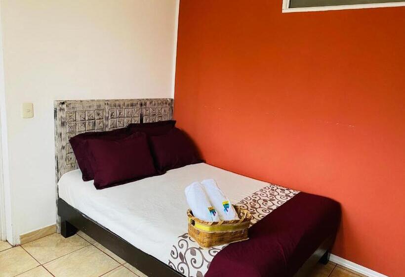 جناح, & Suites Cerro Roj0