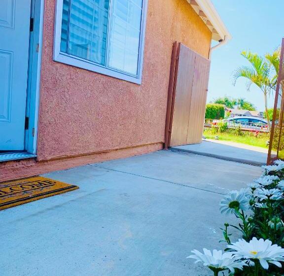 غرفة قياسية ثلاثية, Remodeled Contemporary Guest Suites House In Mira Mesa,san Diego,near La Jolla,del Mar, Rancho Santa