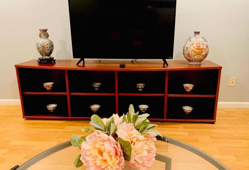 منزل غرفتين نوم, Remodeled Contemporary Guest Suites House In Mira Mesa,san Diego,near La Jolla,del Mar, Rancho Santa