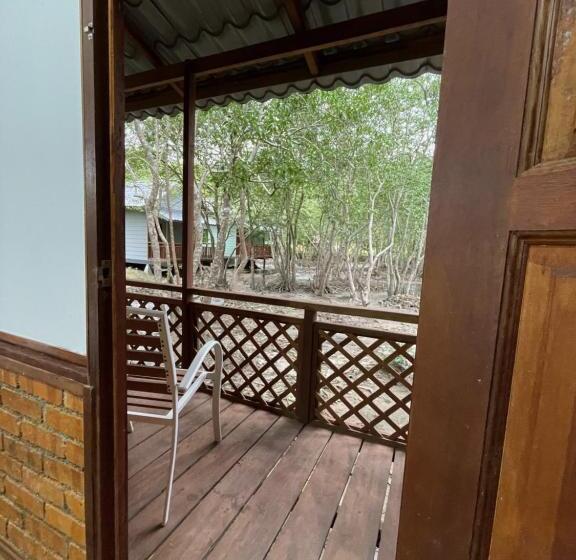 Номер Стандарт, Api Api Eco Chalet