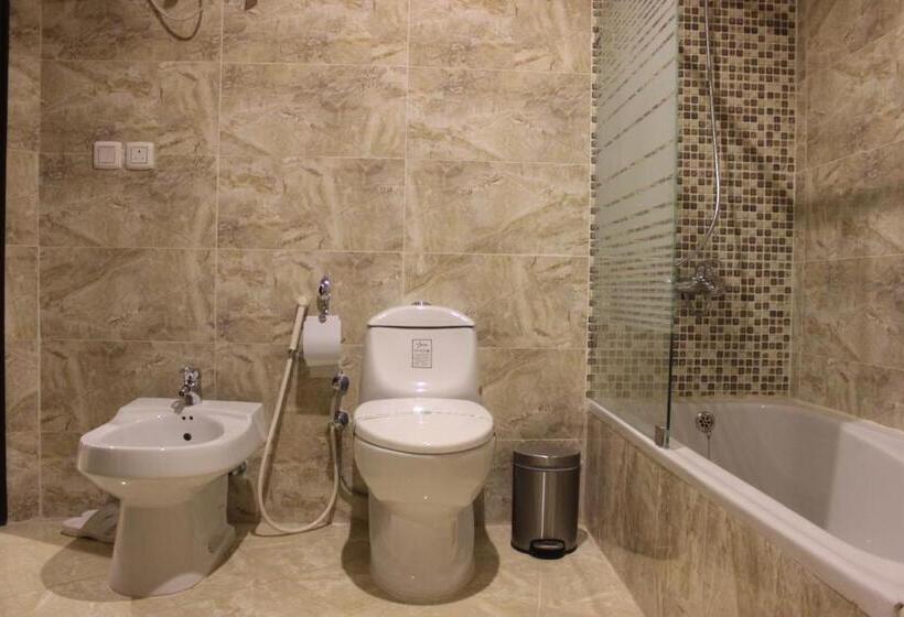 سوییت, And Apartments Al Raqi Mall Artiaad