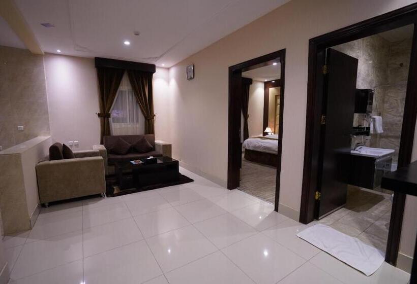 سوییت, And Apartments Al Raqi Mall Artiaad