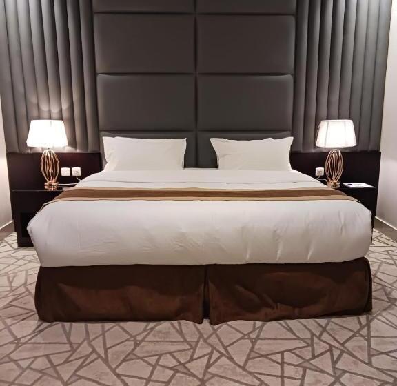 سوییت لوکس, And Apartments Al Raqi Mall Artiaad