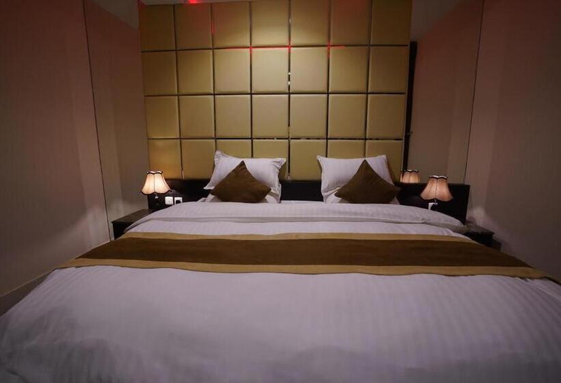 سوئیت پرزیدنت, And Apartments Al Raqi Mall Artiaad