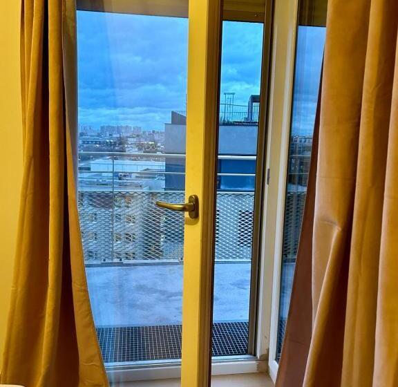 デラックスルーム, Loue Chambre Appartement F5 La Plaine Saint Denis