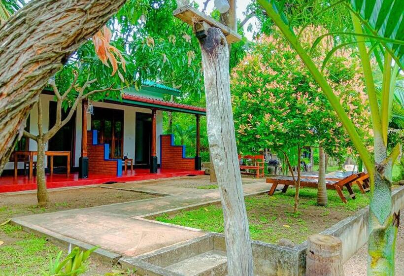 Семейный Номер Вид на Сад, Pride Rock Villa & Tree House
