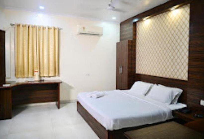 اتاق لوکس, Suncity Prayagraj