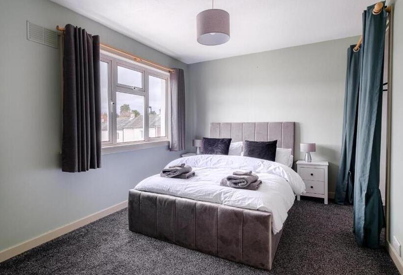 Дом 1 Спальня, Banchory House   Sja Stays   2 Bed House