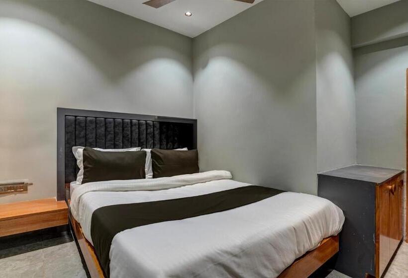 اتاق استاندارد, Collection O Hotel Relax Inn