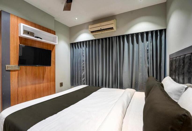 اتاق استاندارد, Collection O Hotel Relax Inn