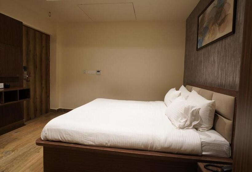 Номер Стандарт, Hindusthan Prime Hotel And Banquet