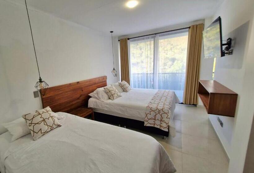 Номер Стандарт Трехместный, Villa Natural
