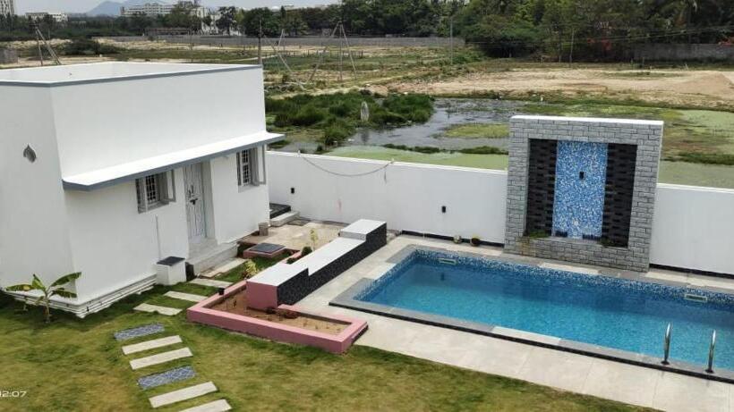 חדר דלוקס, Amber Travel House By Phr