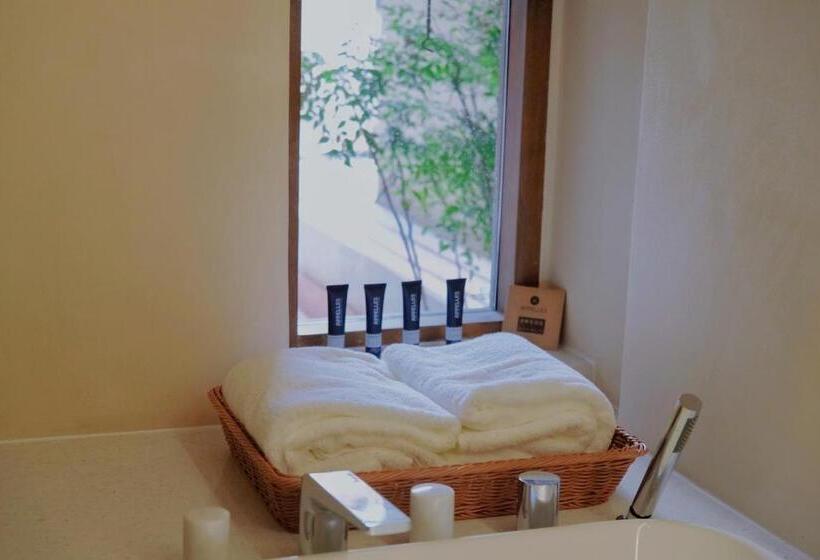 اتاق استاندارد با تخت بزرگ, Glaze Garden