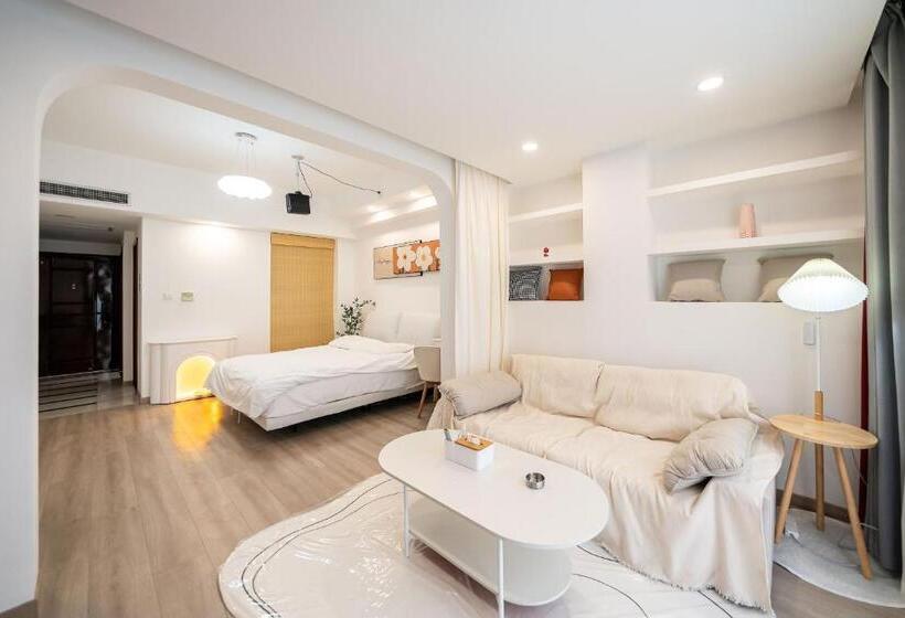 آپارتمان 1 خوابه, Cloud Expo Apartment