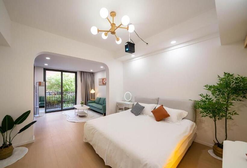 آپارتمان 1 خوابه, Cloud Expo Apartment