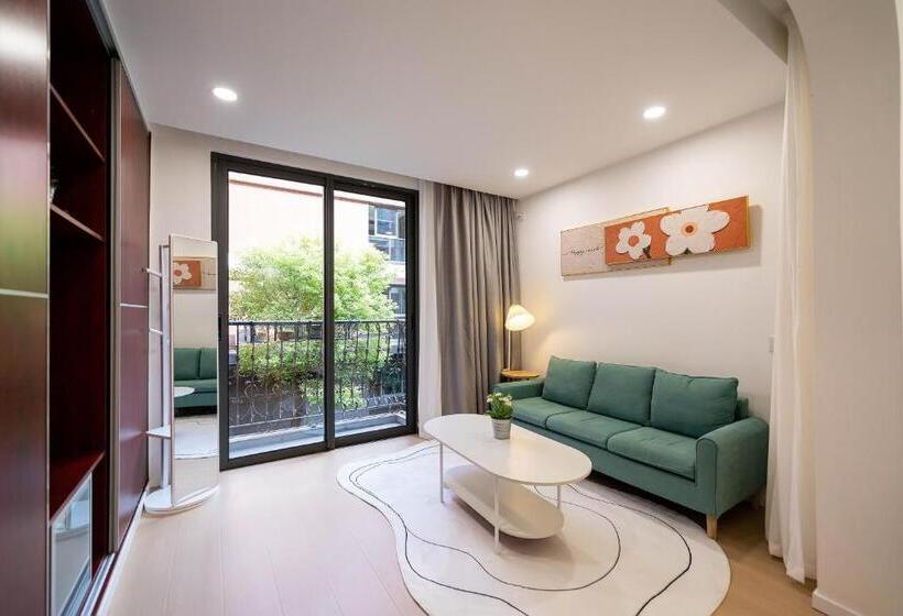 آپارتمان 1 خوابه, Cloud Expo Apartment
