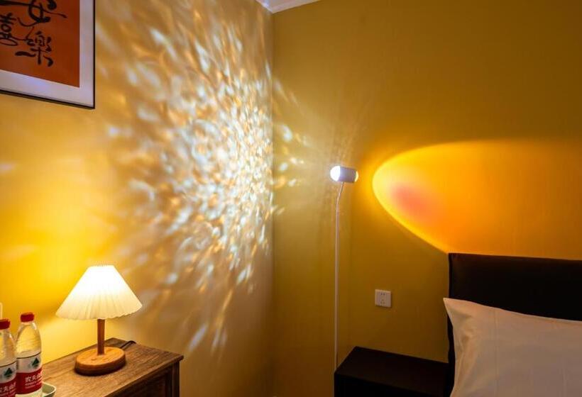 اتاق لوکس, Cloud Expo Apartment