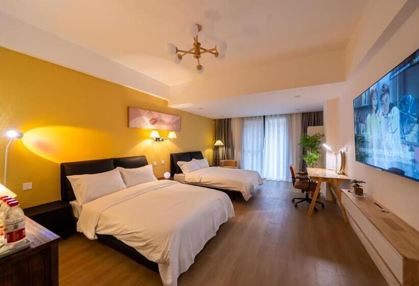 اتاق لوکس, Cloud Expo Apartment
