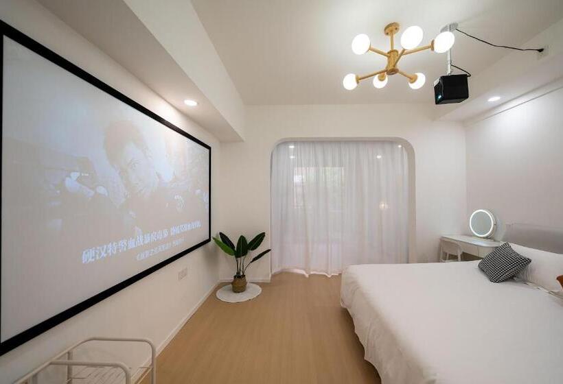 آپارتمان 1 خوابه, Cloud Expo Apartment
