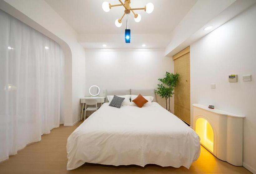 آپارتمان 1 خوابه, Cloud Expo Apartment