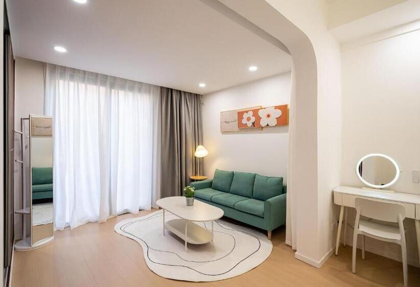 آپارتمان 1 خوابه, Cloud Expo Apartment