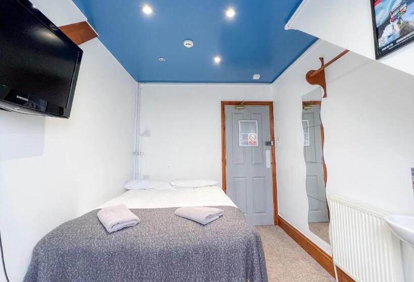 Номер Стандарт Совместная Ванная, Town Lodge