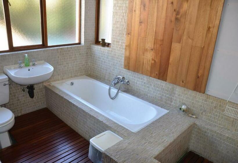 스탠다드 트리플 룸, Bed & Breakfast In Hatfield