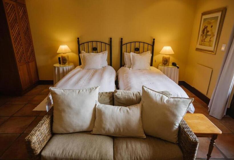 اتاق لوکس, High Timbers Lodge
