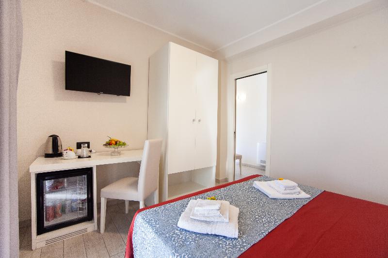 Номер Стандарт Вид на Море, Sentido Michelizia Tropea Resort