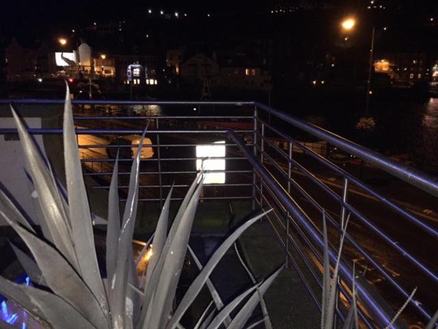 غرفة قياسية مزوَّدة بشُرفة, The Angel Hotel Wetherspoon