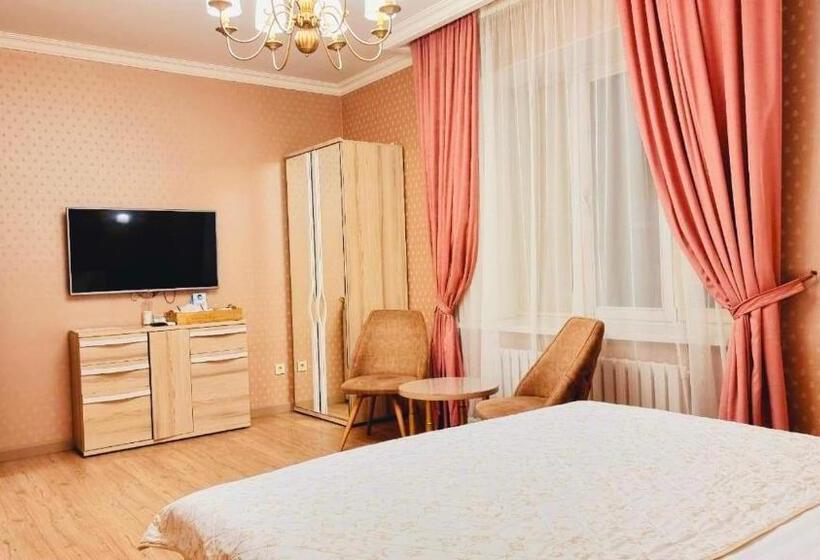 اتاق اکونومی, Altyn