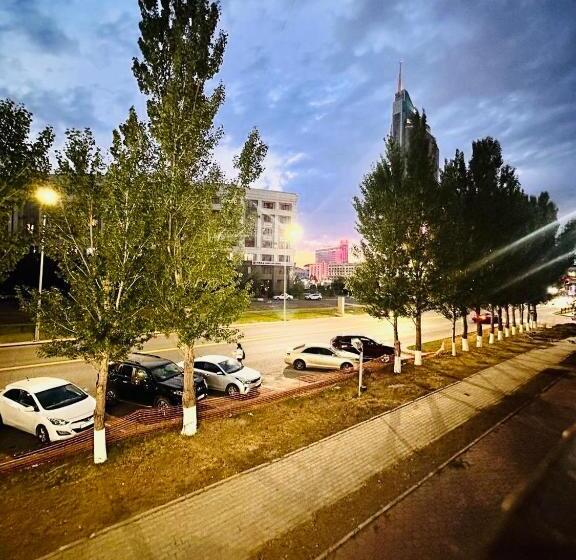اتاق اکونومی, Altyn