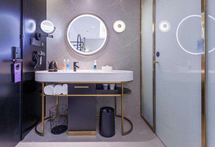 Номер Стандарт, Atour Light Hotel Zhuguang Road Hongqiao National Exhibition And Convention Center