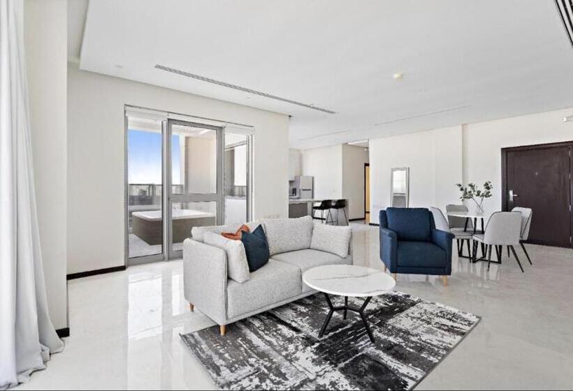 1 Bedroom Penthouse Apartment, Stella Stays Olaya Tower 2