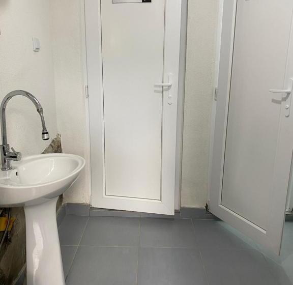 اتاق استاندارد چهار تخته, Guest House Bozvill