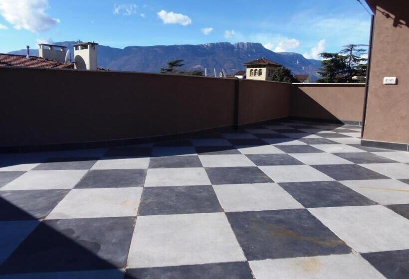 اتاق استاندارد, Apartaments Claudia Augusta