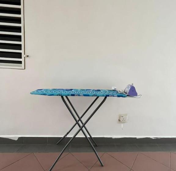 اتاق استاندارد, Joyful Motel