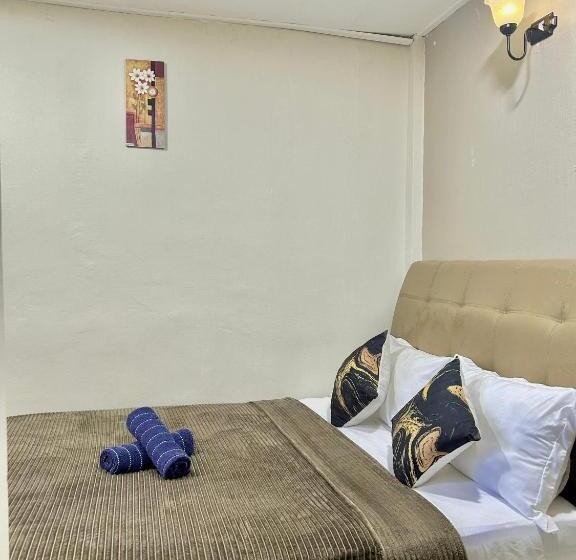 Номер Deluxe, Rumah Tamu Tepi Pantai