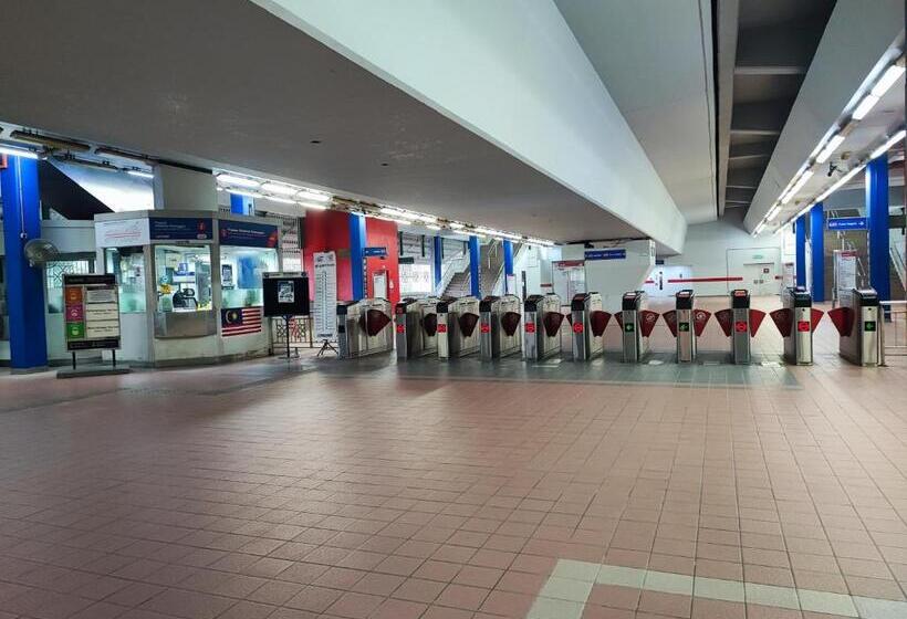 带城市景观的套间, Kuala Lumpur Datum Jelatek   Klcc View   Infont Lrt And 5 Minutes To Klcc  Near By Gleneagles